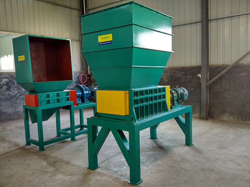 Four Shaft Shredder