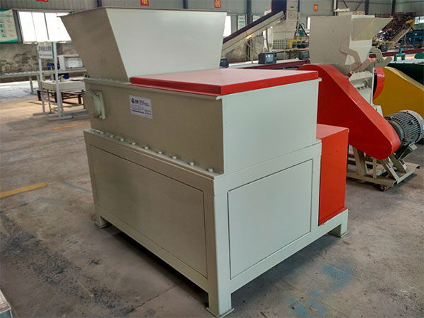 Single Shaft Shredder