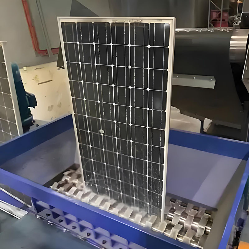 Photovoltaics changes the world, automated recycling and processing equipment for waste photovoltaic panels revolutionizes recycling methods