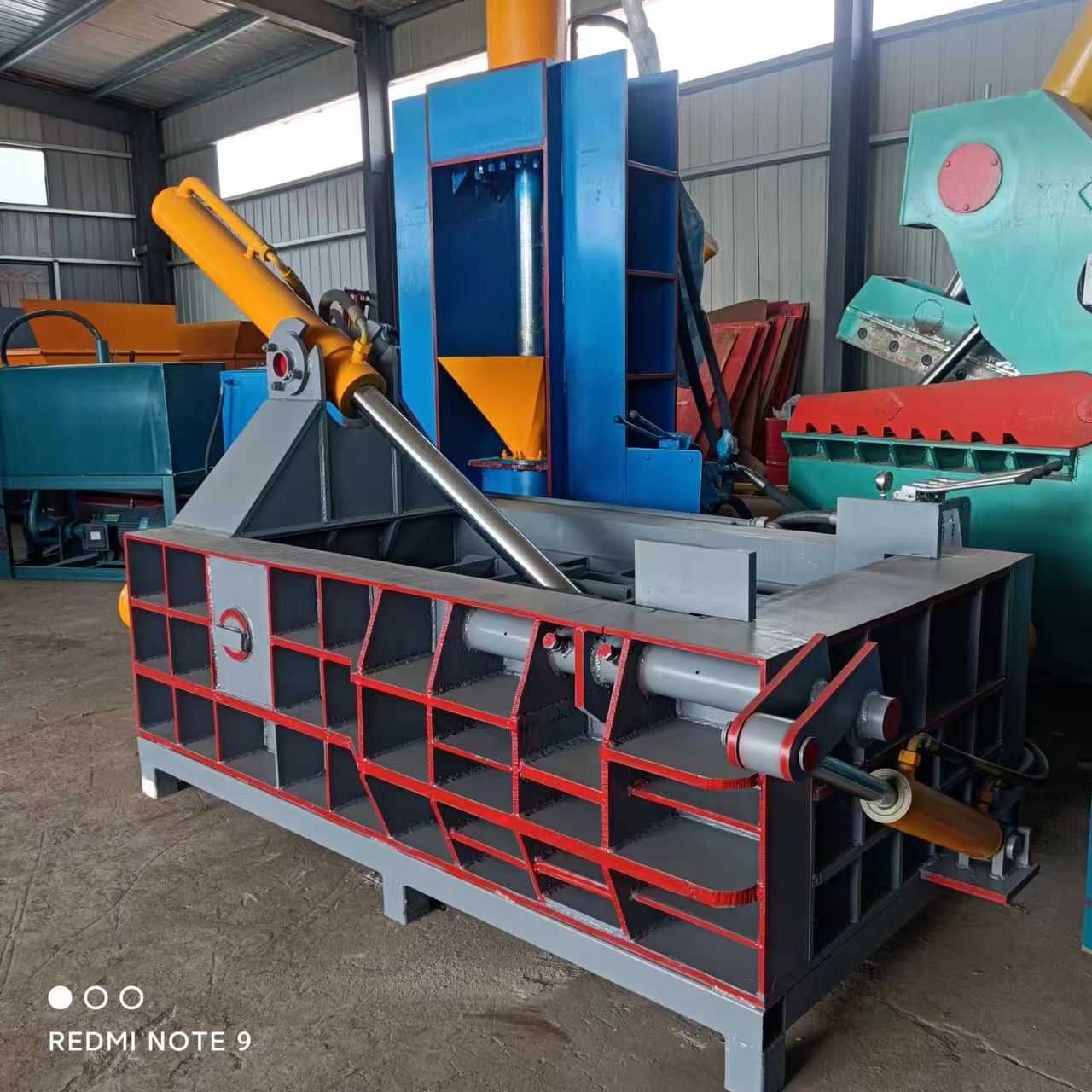 Horizontal Baler