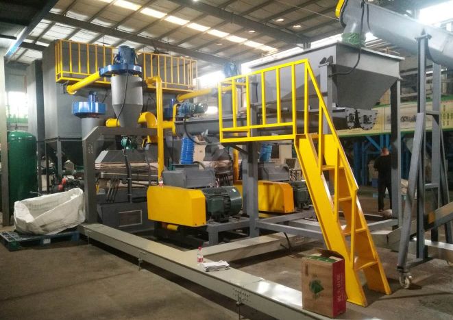 废旧太阳能板回收